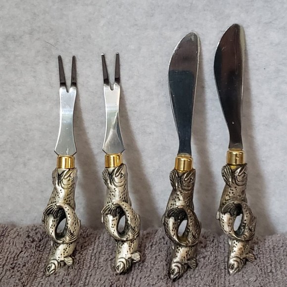Vintage Arthur Court Trout Cheese Spreaders and Cocktail Serving Set - Picture 2 of 3